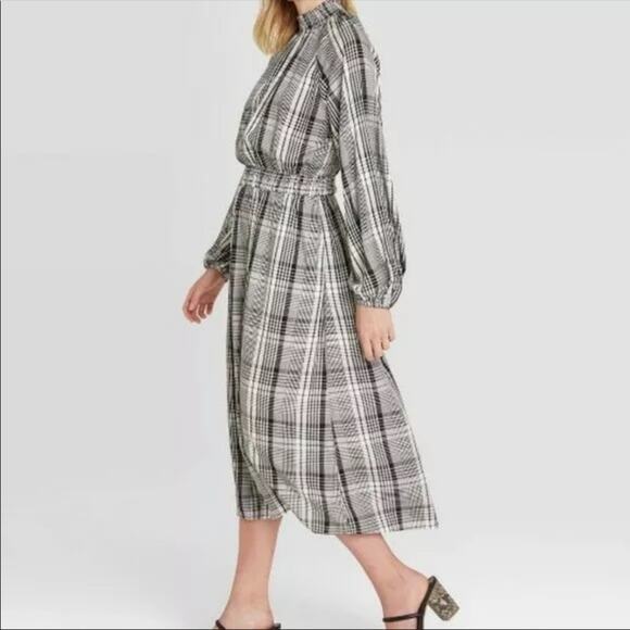 A New Day Smocked Black White Dress Women's Size Medium NWT - Picture 2 of 10